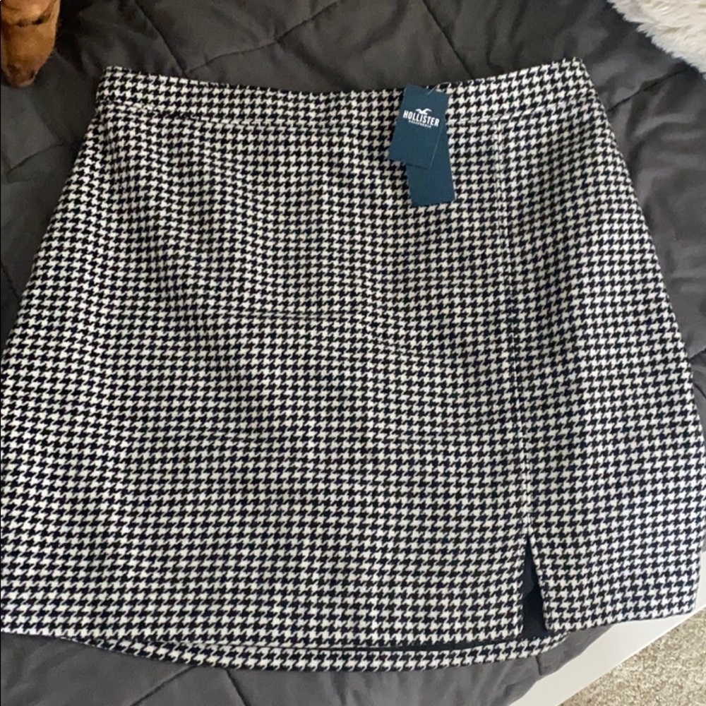 Patterned skirt!